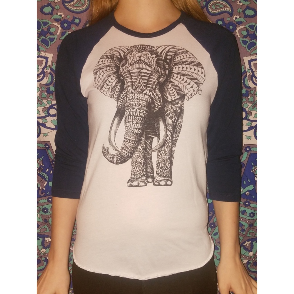 3/4 sleeve shirt